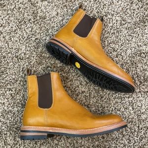 Taylor Stitch Men’s Vibram Boots, “The Ranch Boot”, size 10.5